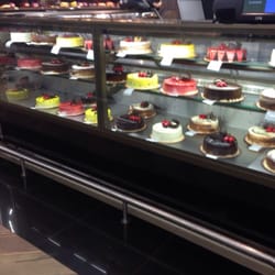 Supermercado Dona de Casa - Tortas e doces