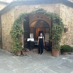 Trattoria da Fiorella - Entrance