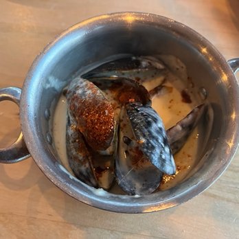 AMBAR Restaurant, Clarendon - Drunken mussels - Modern European Near Me - Arlington, Virginia AMBAR Restaurant, Clarendon - Drunken mussels - Modern European Near Me - Arlington, Virginia