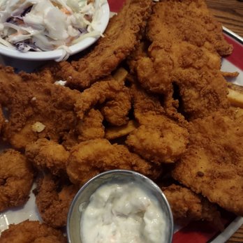 99 Restaurants - Fisherman's Feast Plate - Pubs Near Me - Dover, New Hampshire