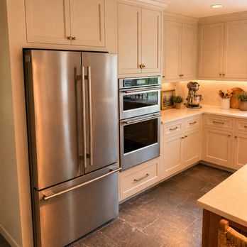 Woodwright Cabinet Company - Cabinetry Near Me - Montgomery, Texas