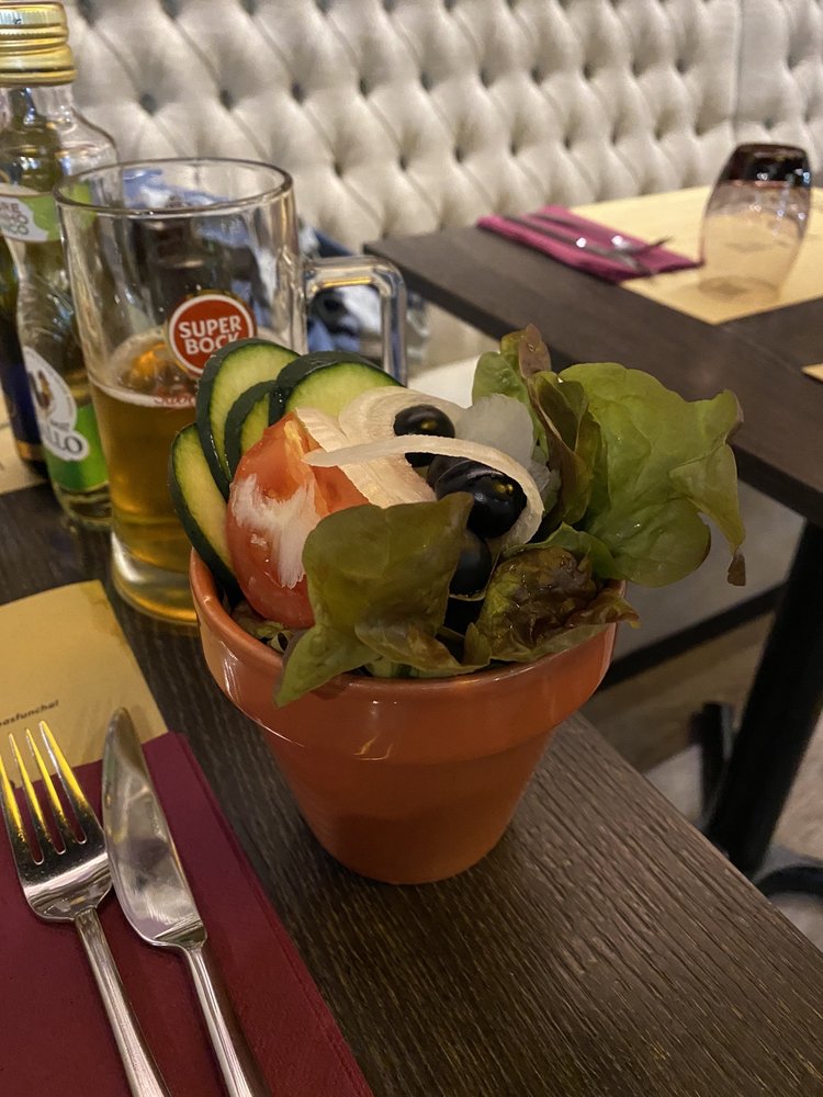 MERCADO DAS TAPAS 16 Photos R. Brigadeiro Oudinot, s/n, Funchal