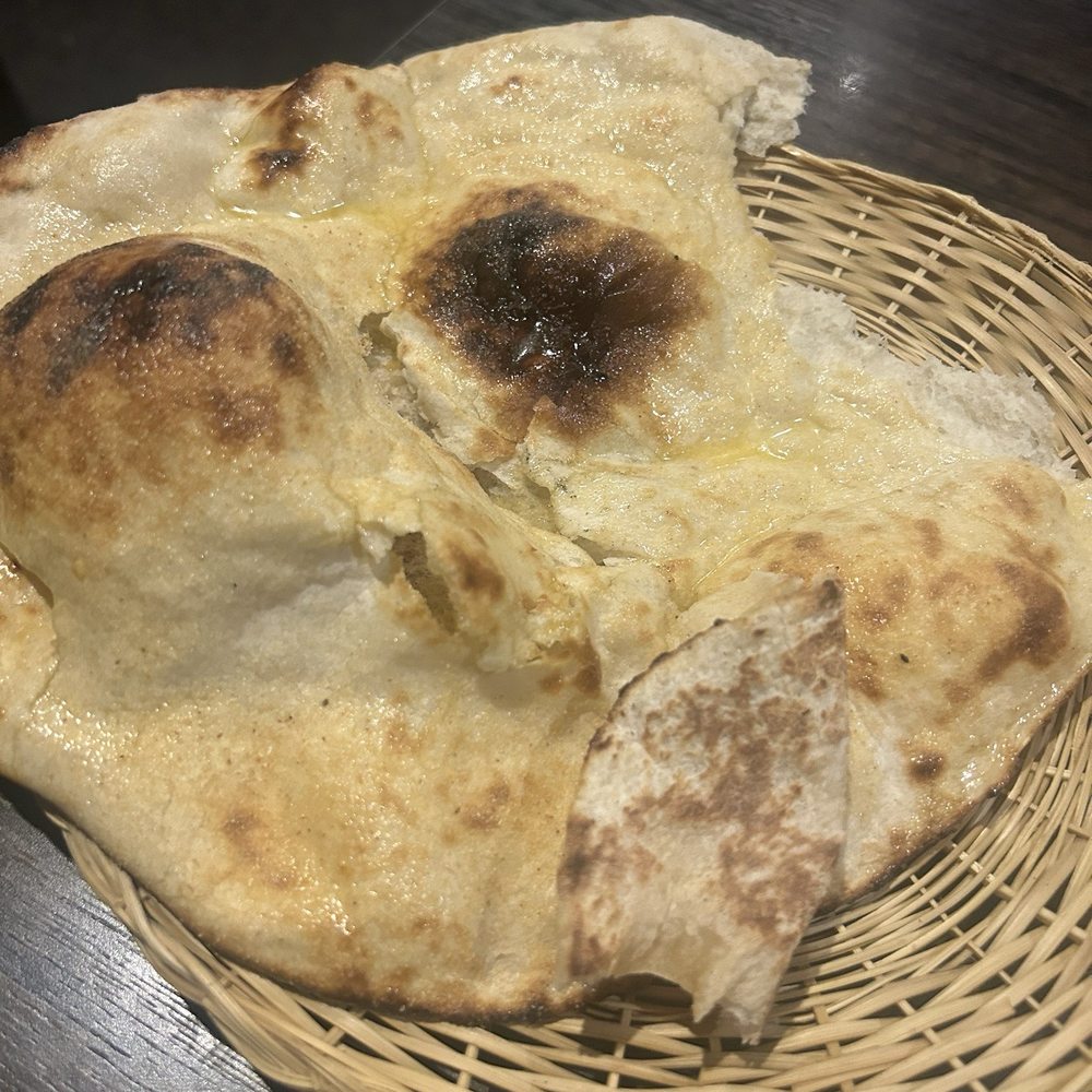 Bland Naan
