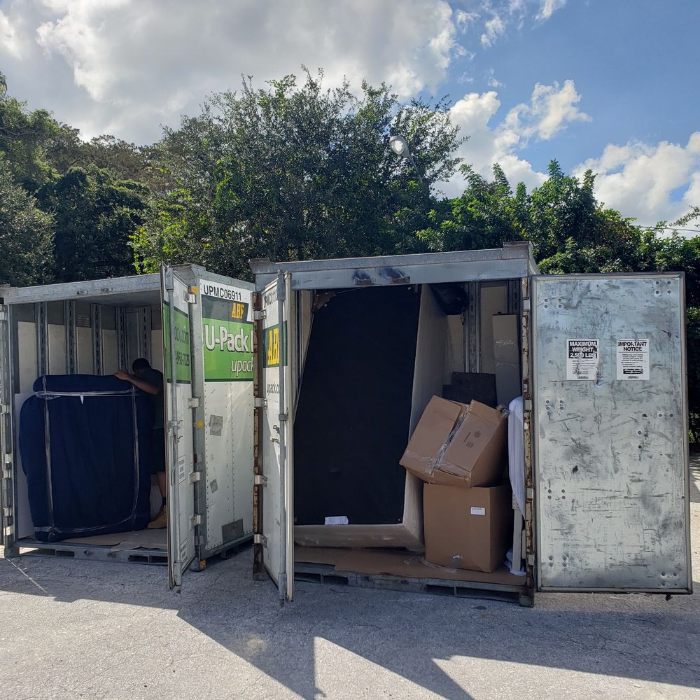 U-Pack Moving - Arrived with just a few boxes shifted. - Movers Near Me - Elkridge, Maryland U-Pack Moving - Arrived with just a few boxes shifted. - Movers Near Me - Elkridge, Maryland