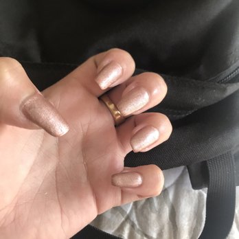 D Diamond Nails - Nail Salons Near Me - Hallandale Beach, Florida