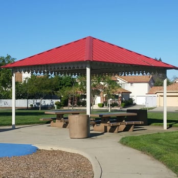 Lawrence Park - Gazebo/Picnic Tables - Parks Near Me - Elk Grove, California