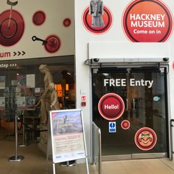 Hackney Museum - Entry in the Hackney Technology and Learning Centre.