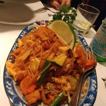 Maison Prathet Thai - Pad thai - Thai Near Me - Montreal, Quebec