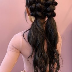 Pink Sky Blow Dry & Beauty Bar - Braids
