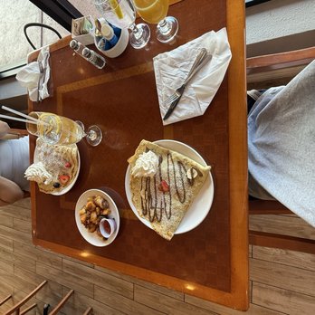 Sedona Crepes - Nutella crepe/berry crepe - Creperies Near Me - Sedona, Arizona