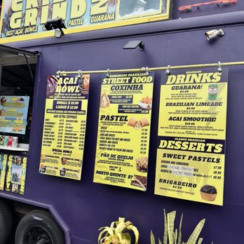 Crispy Grindz - Food Trucks Near Me - Haleiwa, Hawaii