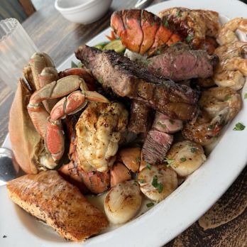 The Fish Hopper - Seafood platter for 2 - Seafood Near Me - Monterey, California