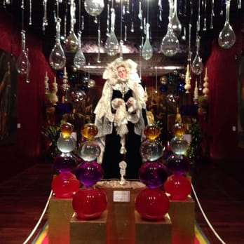 Museo del Carmen - The spectacular Altar de Dolores - Museums Near Me - México, D.F., DIF