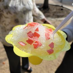 Piña colada snow cone