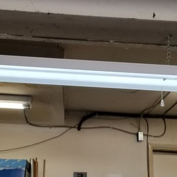 James Dekoker Electrical Contractor - Great lighting in garage - Electricians Near Me James Dekoker Electrical Contractor - Great lighting in garage - Electricians Near Me