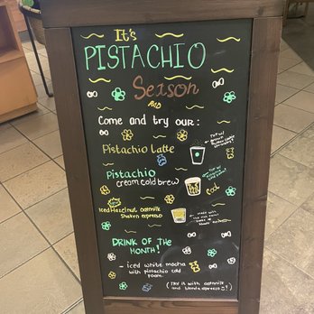 Starbucks - Coffee & Tea Near Me - Norfolk, Virginia