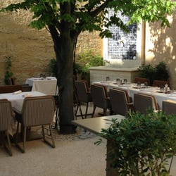 La Table d'Uzès - Terrasse du restaurant à Uzes