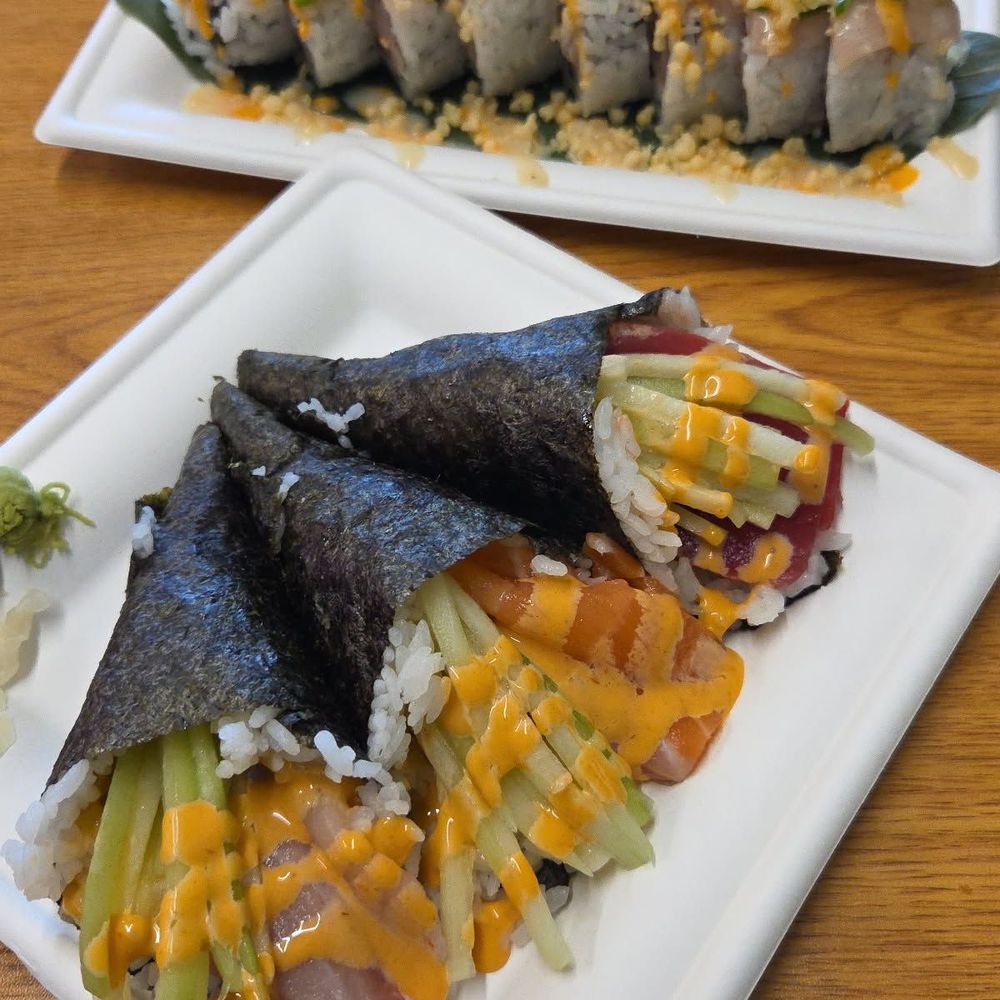 spicy hand rolls: salmon, tuna and yellowtail. The specialty roll has yellowtail and jalapeño slices...YUM!!!