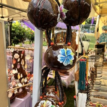 Maui Swap Meet - Farmers Market Near Me - Kahului, Hawaii