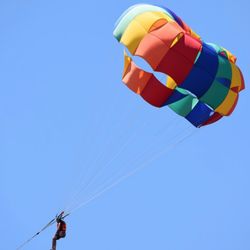 Hollywood Parasail