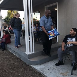Auto Empire - Handing out free chips - Used Car Dealers Near Me - Kerman, California