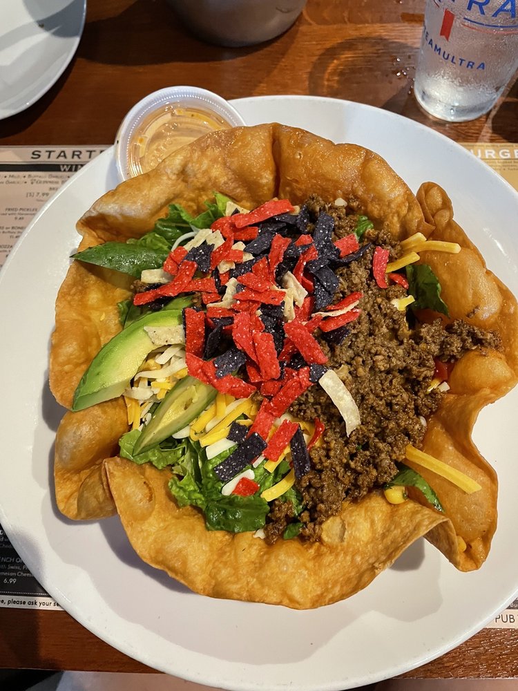 DOONEY’S PUB VOORHEES 55 Photos & 68 Reviews 154 NJ73, Voorhees