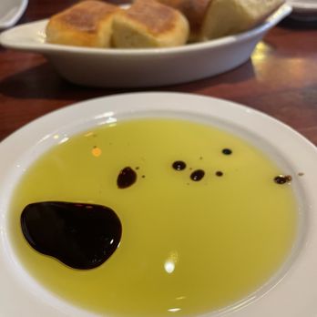 Carmelina's - Italian Near Me - Boston, Massachusetts