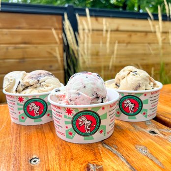 Chocolate Shoppe Ice Cream - three cups of ice cream - Ice Cream & Frozen Yogurt Near Me - Madison, Wisconsin Chocolate Shoppe Ice Cream - three cups of ice cream - Ice Cream & Frozen Yogurt Near Me - Madison, Wisconsin