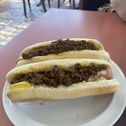 Rudy's Hot Dog - Chili dogs