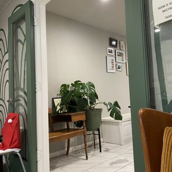 Clieu Coffee - Space for rent - Coffee & Tea Near Me - Grapevine, Texas