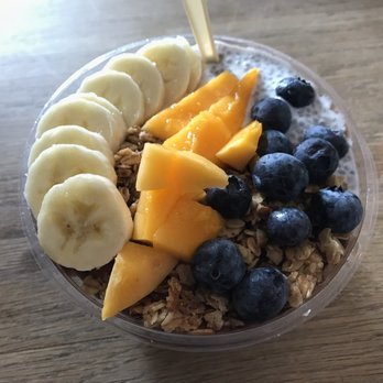 Tucker & Bevvy - Açaí bowl $10.50 - Breakfast & Brunch Near Me - Honolulu, Hawaii Tucker & Bevvy - Açaí bowl $10.50 - Breakfast & Brunch Near Me - Honolulu, Hawaii