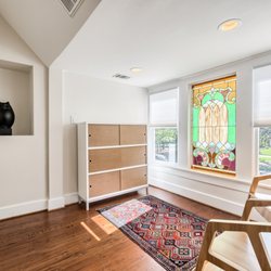 Krueger Real Estate - The littlest details are showcased through our expert photography. Each listing also receives flyers, postcards, and personalized stories.