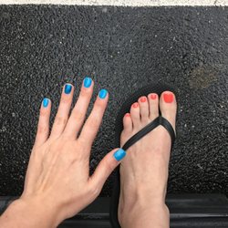 Dream Nails Lounge - Beautiful mani pedi by Michelle!