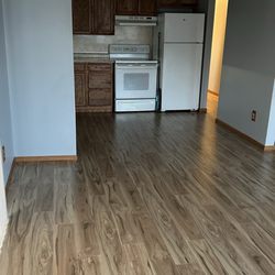 Carpet Liquidators - Flooring