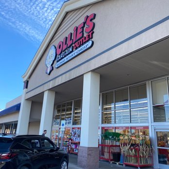 Ollie's Bargain Outlet - Discount Store Near Me - Boardman, Ohio