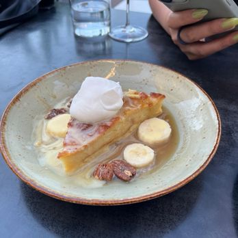 SOCIAL BIRD - Bread pudding - Gastropubs Near Me - Lafayette, California