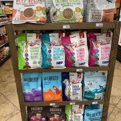 Bread Basket - Organic dog and cat food
