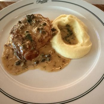 Hamlin House - Chicken piccata - Pickleball Near Me - Orlando, Florida Hamlin House - Chicken piccata - Pickleball Near Me - Orlando, Florida