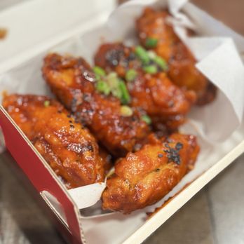 Bbq Chicken - Spicy Galbi 8pcs Wings - Chicken Shop Near Me - Agoura hills, California