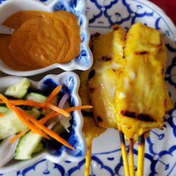 Bangkok Thai Cuisine - Chicken satay 9.95 lunch - Thai Near Me - Berkeley, California Bangkok Thai Cuisine - Chicken satay 9.95 lunch - Thai Near Me - Berkeley, California