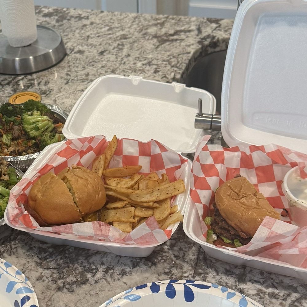 Spliff's Gastropub - Beverage Store Near Me - Jacksonville, Florida