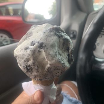 Bmore Licks - Cookies & cream on a sugar cone - Ice Cream & Frozen Yogurt Near Me - Baltimore, Maryland