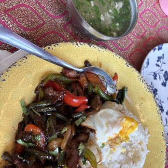 Basil Cafe Thai Cuisine - Thai Near Me - St Paul, Minnesota Basil Cafe Thai Cuisine - Thai Near Me - St Paul, Minnesota