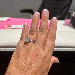Crystal Nails & Salon - Nails bey Jennifer