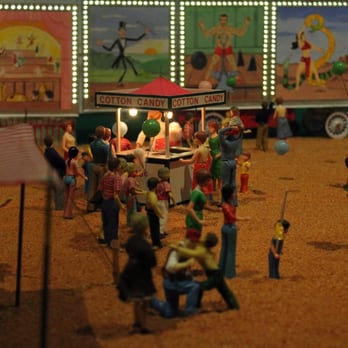 The Ringling - People get ready... for some cotton candy... before the side shows! More miniatures - Art Museums Near Me - Sarasota, Florida The Ringling - People get ready... for some cotton candy... before the side shows! More miniatures - Art Museums Near Me - Sarasota, Florida