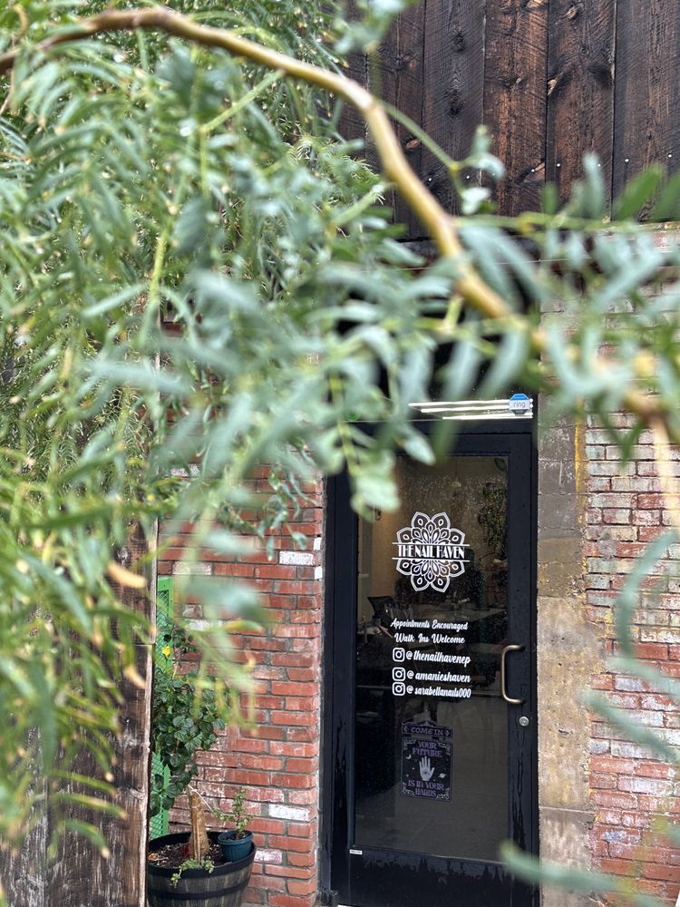 THE NAIL HAVEN Updated July 2024 Request an Appointment 518 W San