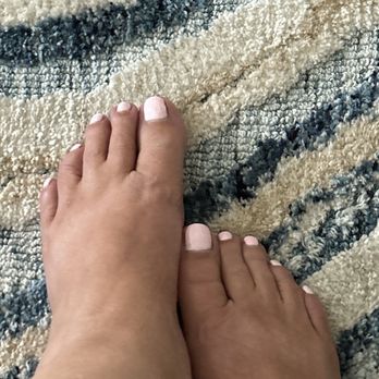 Paris Nails & Spa - Pedicure - Nail Salons Near Me - Waynesboro, Virginia