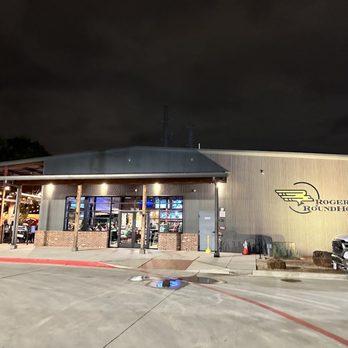 Rogers Roundhouse - Beer Gardens Near Me - Fort Worth, Texas