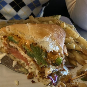 Emberz - Southern chicken sandwich - Wine Bars Near Me - Sonora, California Emberz - Southern chicken sandwich - Wine Bars Near Me - Sonora, California