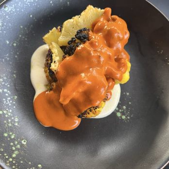 Roister - Cauliflower and Roasted Pineapple - New American Near Me - Chicago, Illinois